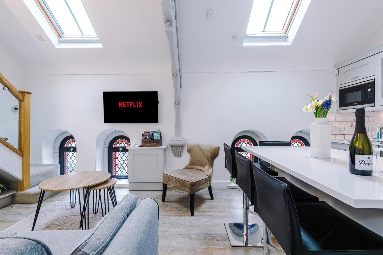 The Old Chapel Apartment Chester Esterno foto