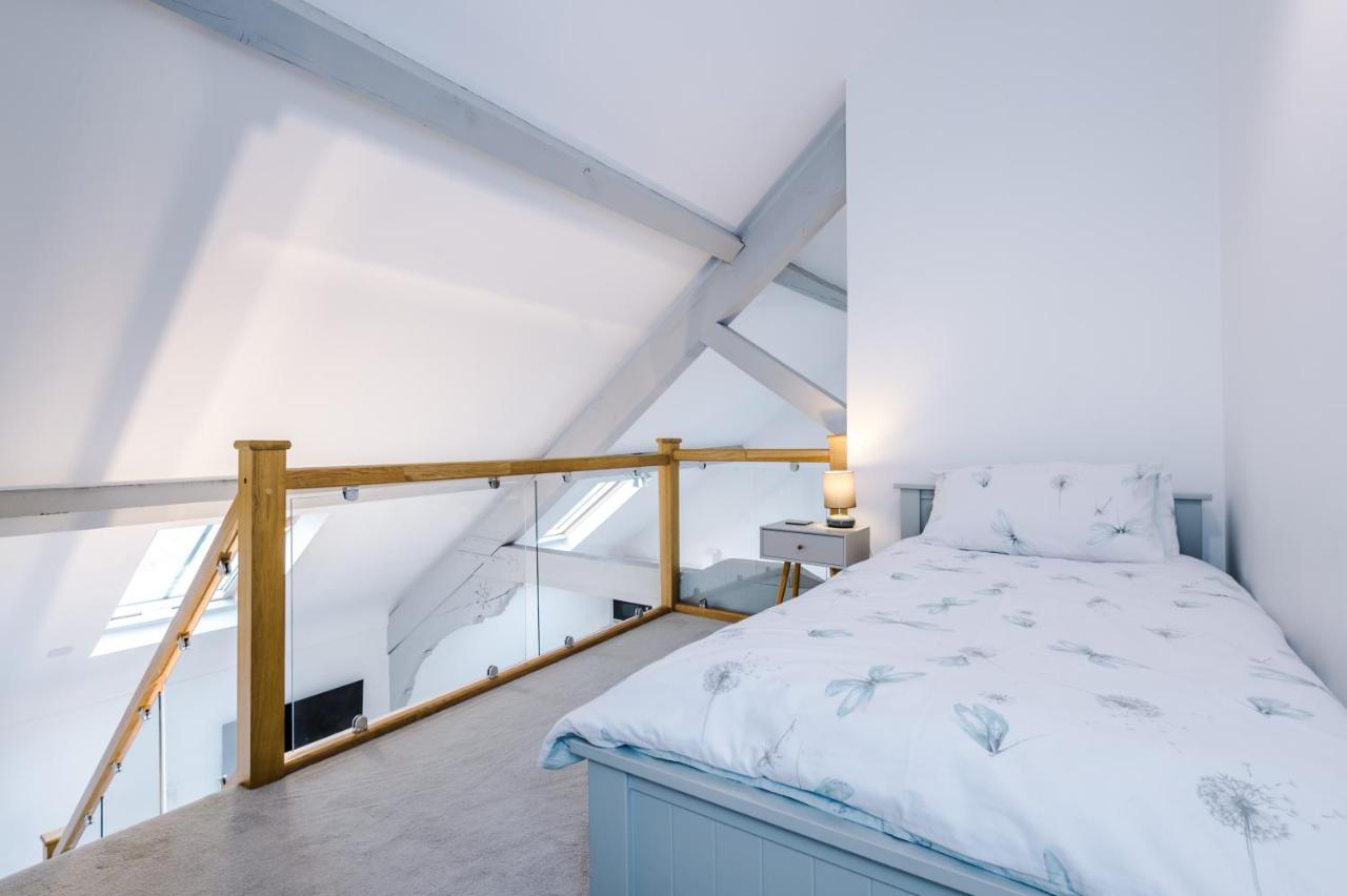 The Old Chapel Apartment Chester Esterno foto